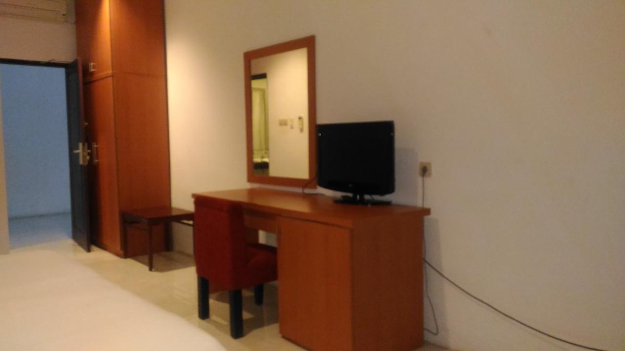 Grand Royal Taliwang Hotel Quarto foto